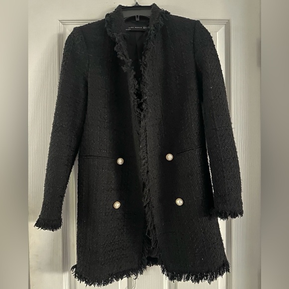 Zara Women's Black Frayed Tweed Boucle Blazer Jacket w Pearl Buttons, Small EUC - Picture 3 of 11